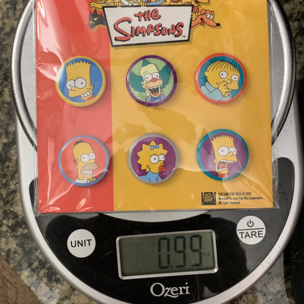 Simpson Button Collection Pack - Picture 3 of 4